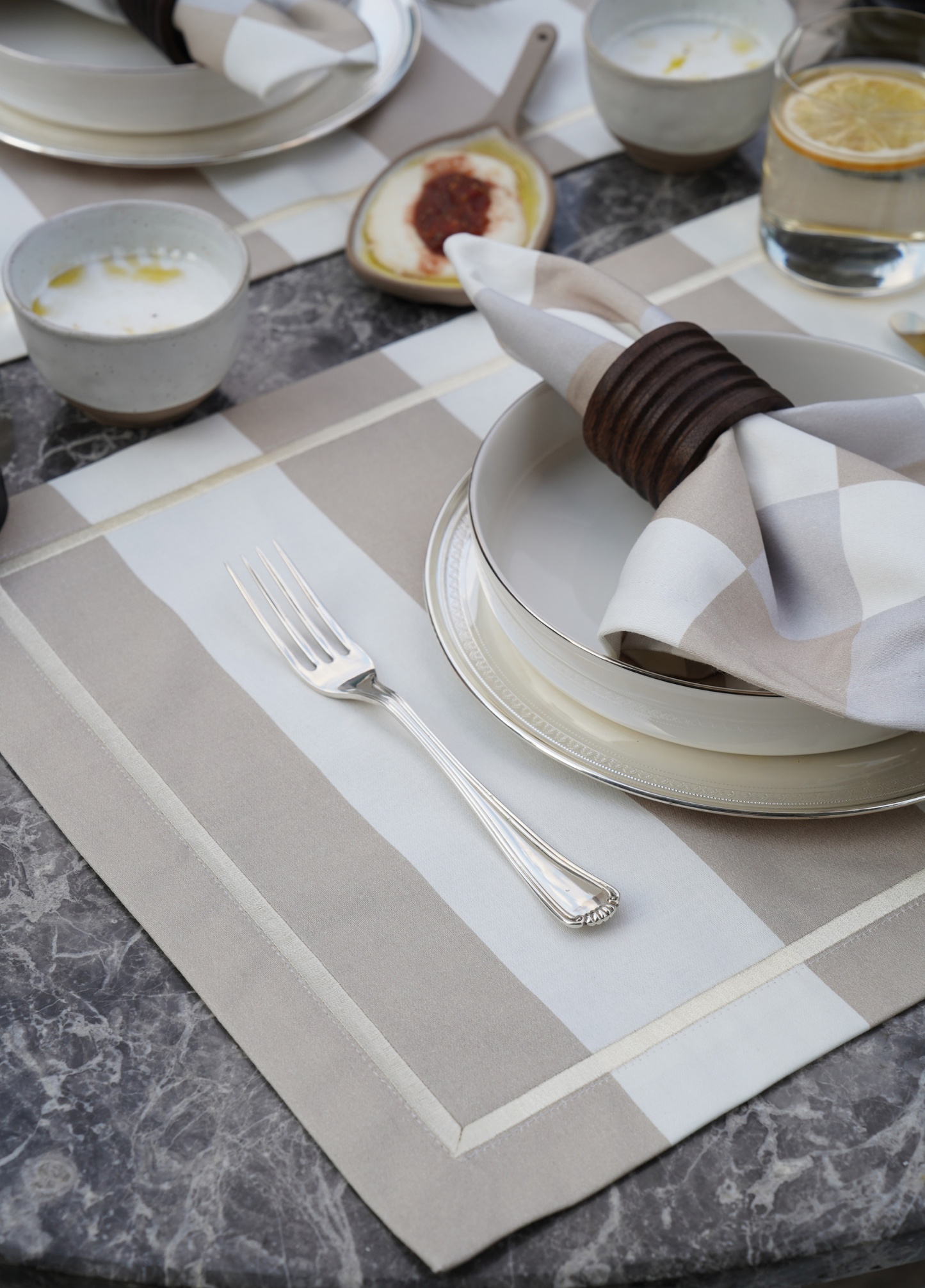 BERRY.LANA Amerikan Servis 4'lü Set