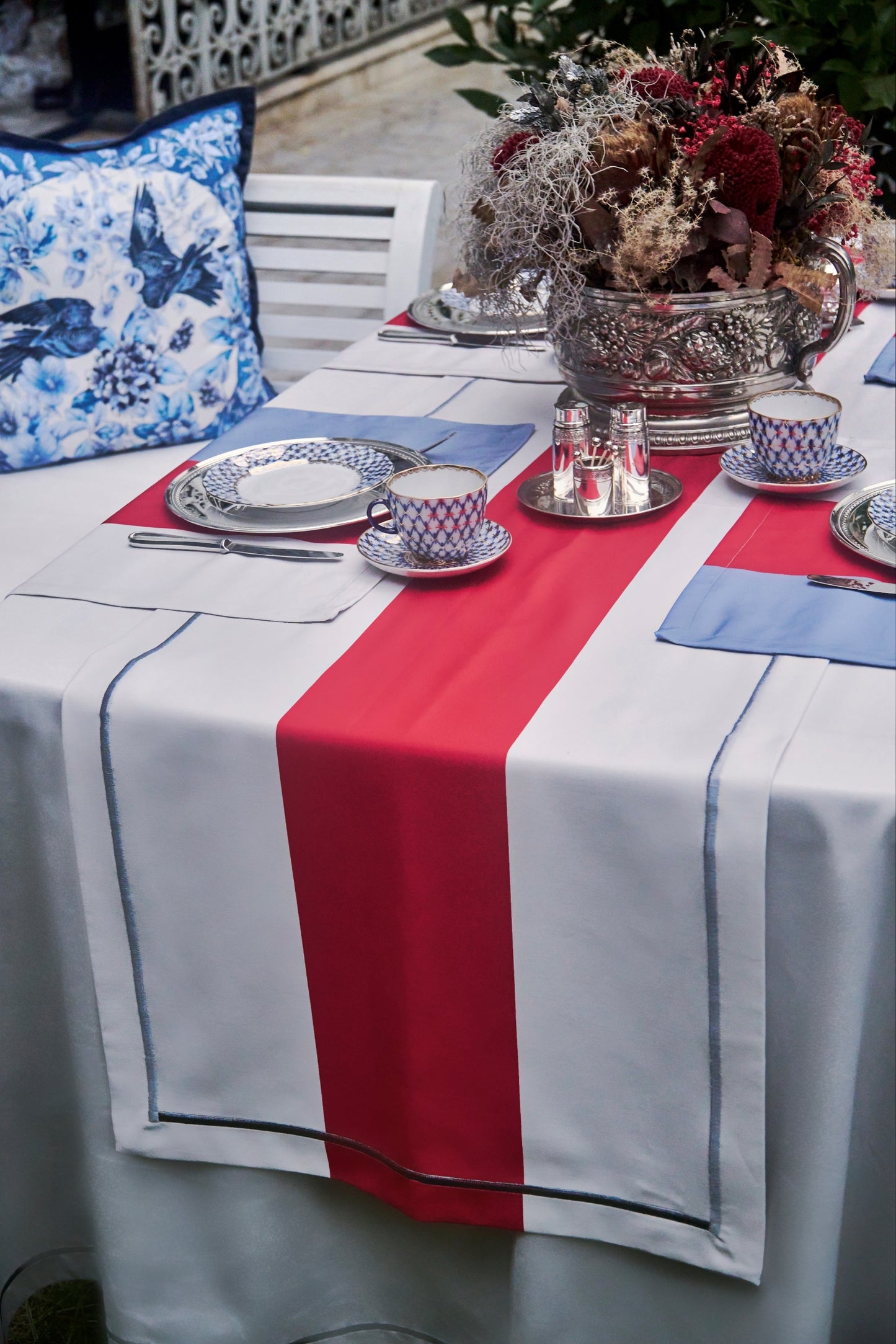 Christmas Eve Runner