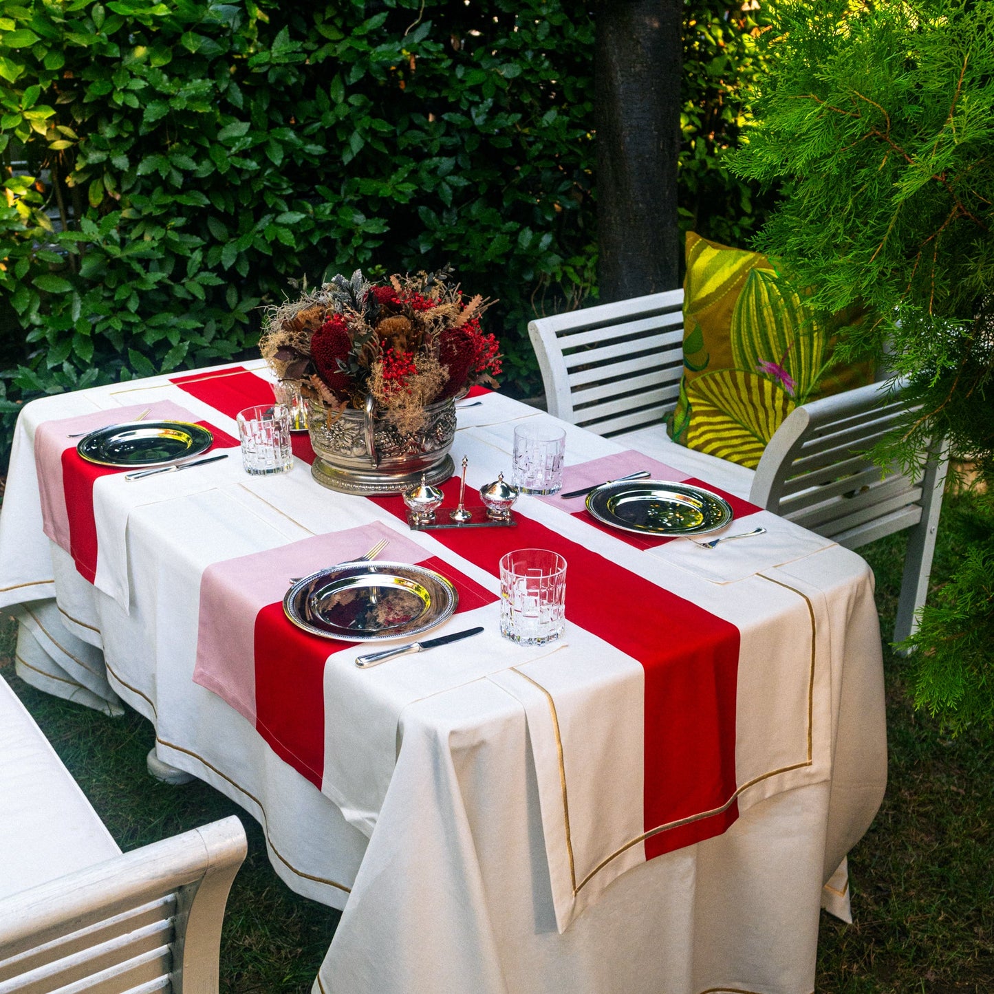 Christmas Gloria Runner