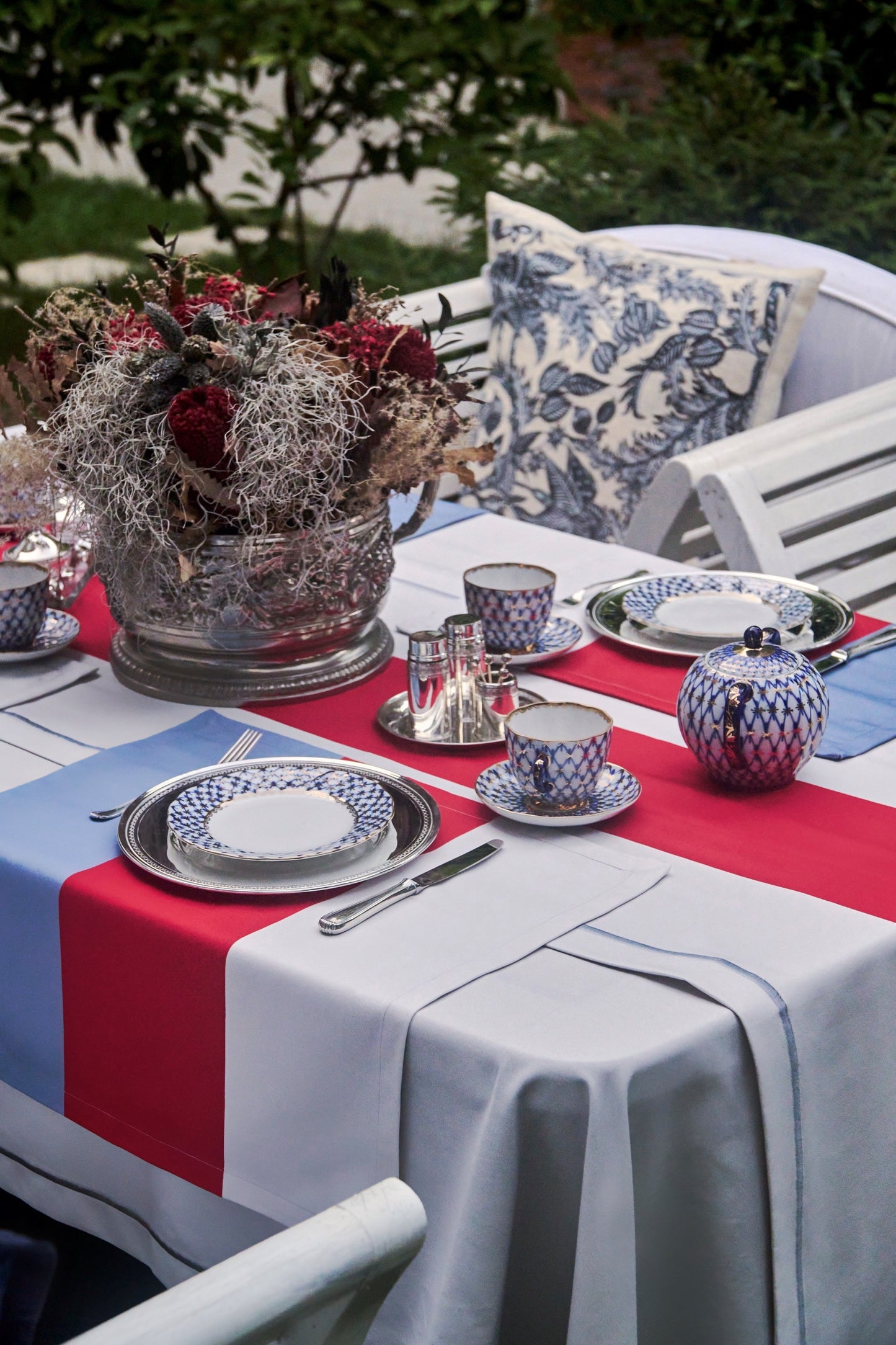 Christmas Eve Runner