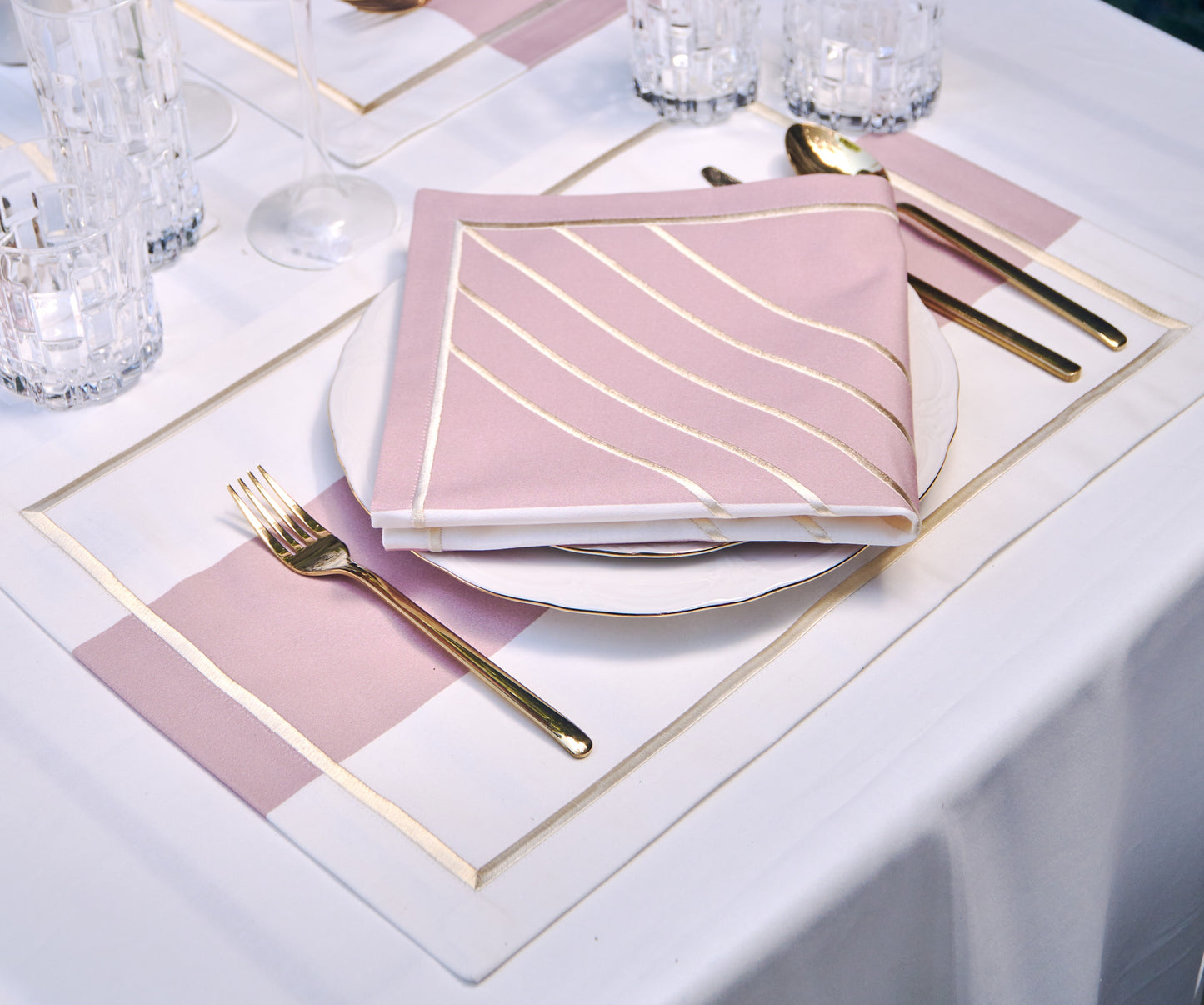 MAYA.CRYSTAL - Napkin Set