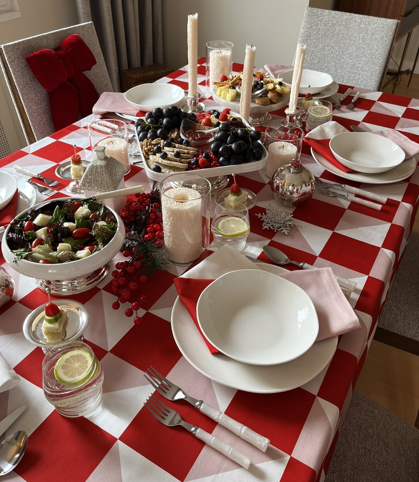 Christmas Berry Masa Örtüsü